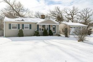 18689 W Deerpath Road