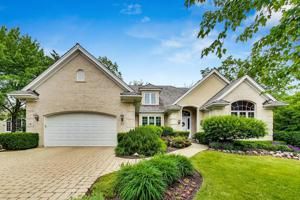 323 Carriage Hill Circle