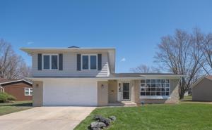 22539 Lakeshore Drive