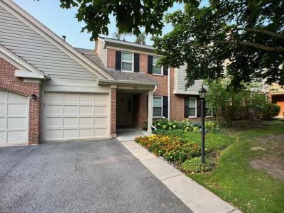 1600 Queens Court