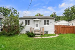 18360 Grand Drive W