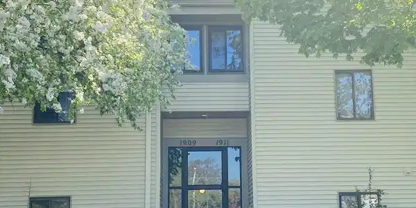 1911 Melrose Drive