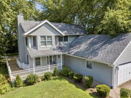 208 Rochester Road NE