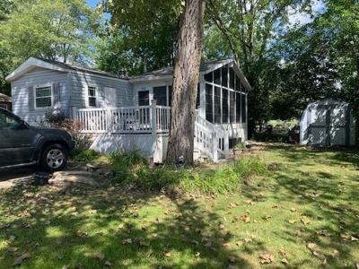 33 Lakeshore Drive