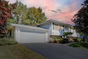 412 Red Rock Drive