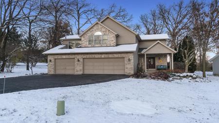 2016 Candlewick Drive SW
