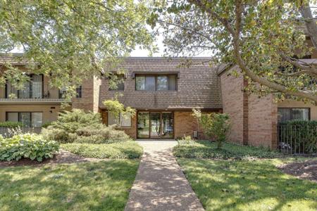 110 Old Oak Drive