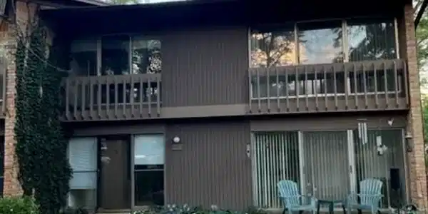 5923 Oakwood Drive