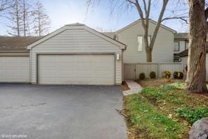 154 N Timber Ridge Lane