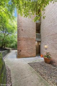 5900 Forest View Road
