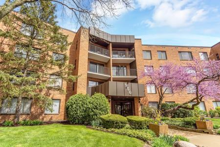 950 E Wilmette Road