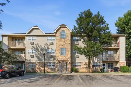 1524 W Sand Bar Court