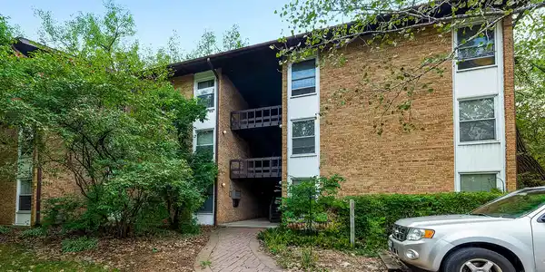 5539 E Lake Drive