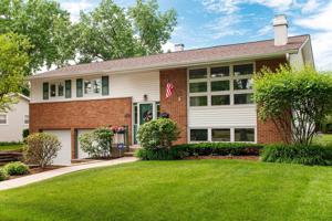 1127 E Sayles Drive