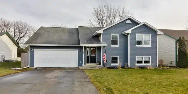 103 Rockaway Court