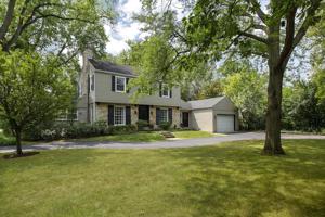 350 Lagoon Drive