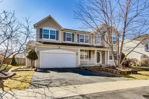 2561 W Magnolia Lane