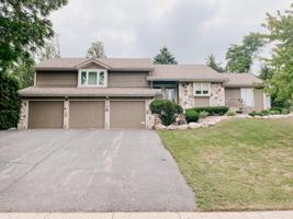 510 Arapaho Trail