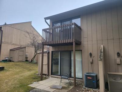 32 Montego Colony
