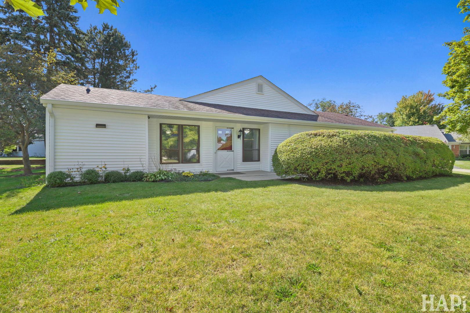 7101 Saint Tropez Court Fox Lake IL lhrmls 03488602 LakeHomes com 7101 Saint Tropez Court Fox Lake IL lhrmls 03488602 LakeHomes com