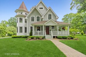 21 Oak Avenue