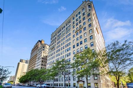 3530 N LAKE SHORE Drive