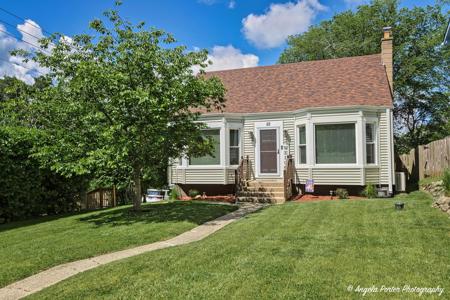 22 Hillcrest Avenue