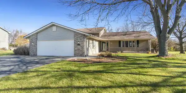 524 NE BOUNTY Drive