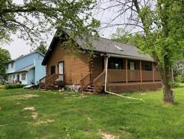 501 Lamplighter Loop SE
