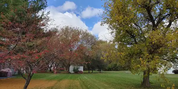 535 Bounty Drive NE