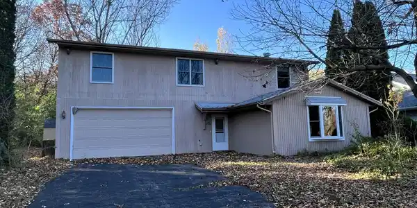 1131 NW Candlewick Drive