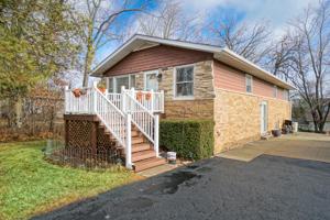 813 Ridgewood Drive