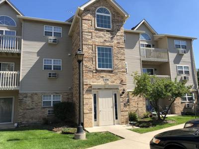 1498 W Sand Bar Court