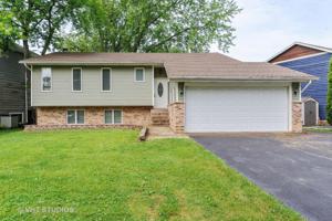 33232 N LAKESHORE Drive