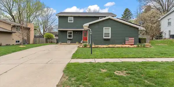 37 Ashley Lane
