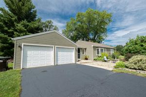 6301 Robert Road