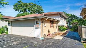 328 E Lake Shore Drive