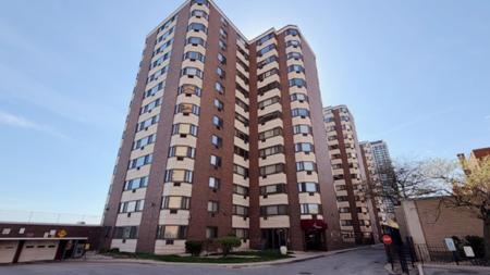 7337 S South Shore Drive