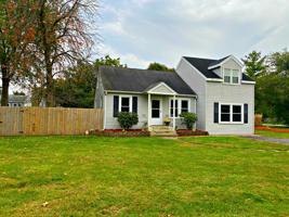 1345 Ivy Lane