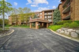 51 OLD OAK Drive