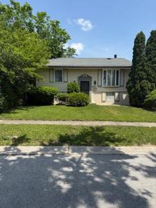 4720 Laurel Drive