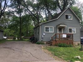 81 Lawrence Avenue