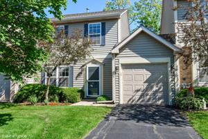 1422 W SPLIT OAK Circle
