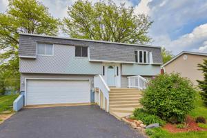 1114 QUINCY Avenue
