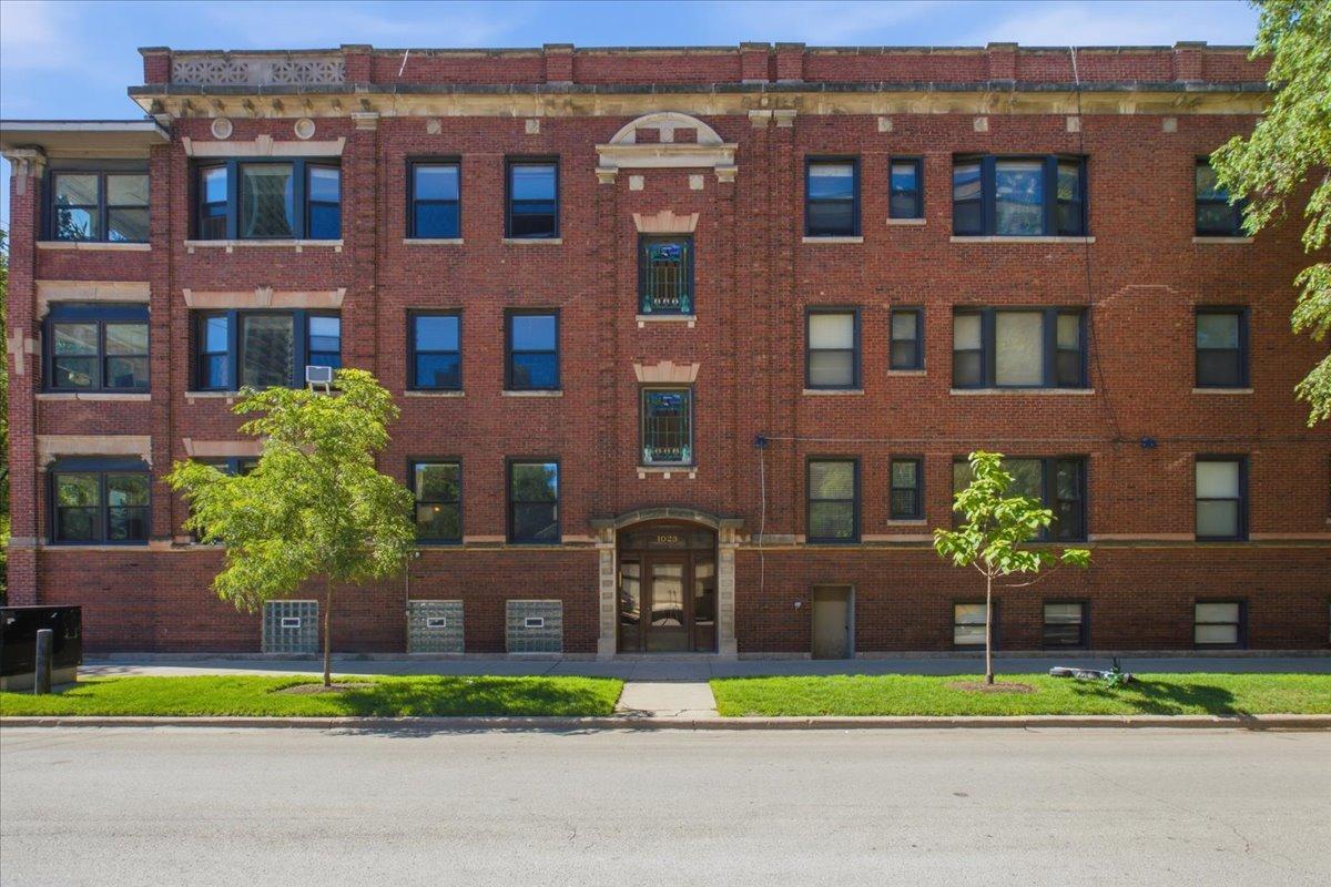 Image 1 Image 1