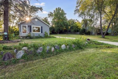 12 Meadow Lane