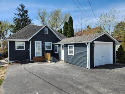 13 E Lake Shore Drive