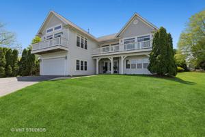 367 Lomond Drive