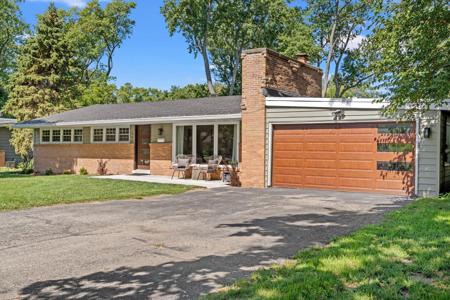 560 Woodland Drive