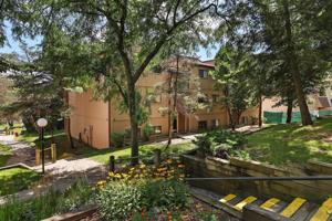 52 Oak Hill Colony
